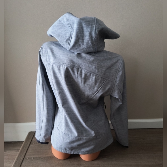 Light Blue Utility Jacket with Fitted Style and Stand-Up Collar - Picture 4 of 14